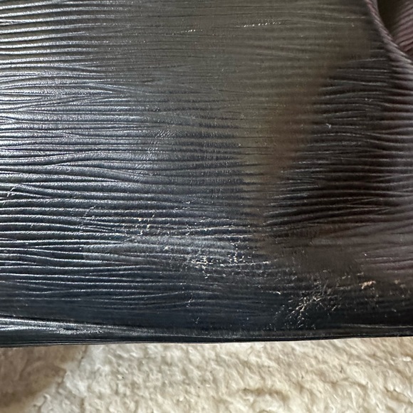 Louis Vuitton Black Epi Leather Petite Noe - Picture 10 of 12